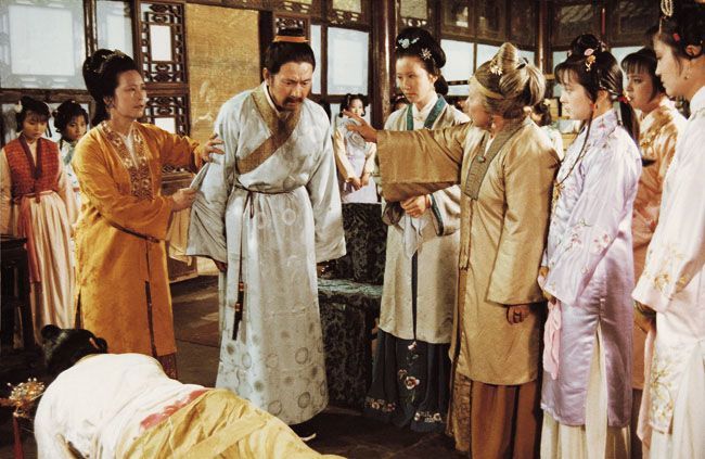 贾环@?《红楼梦》里,到底是谁促成了贾宝玉挨打?