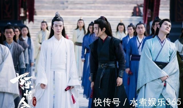 当程潇被众人追捧时,王一博直男一样怼她,这是别样的“甜”吗