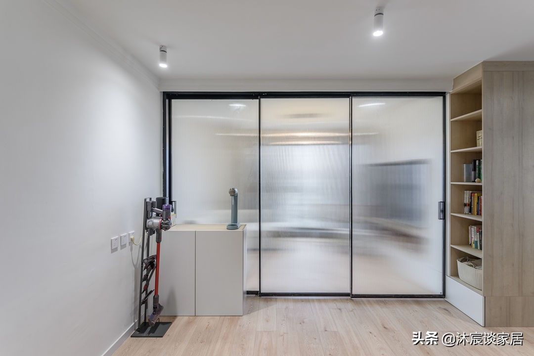 沐宸|奇妙的折叠门,用在家里这么实用,她家这样装修,敞亮通透又大气