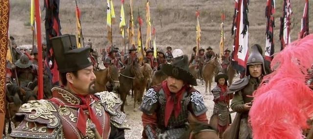 下联|将军出上联,“金戈一横只为钱”,士兵对的下联让将军无地自容