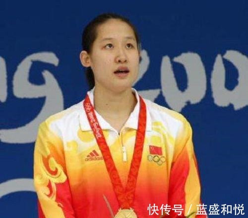 运动员|奥运冠军赠恩师百万豪车,甚至还以身相许,母亲赞同她如此去报恩!