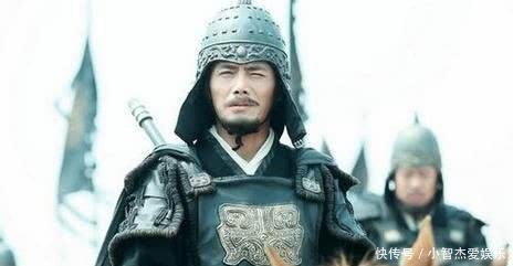 曹操大军|吕布被称三国第一猛将,为何被围困后,无法突围成功?原因不简单