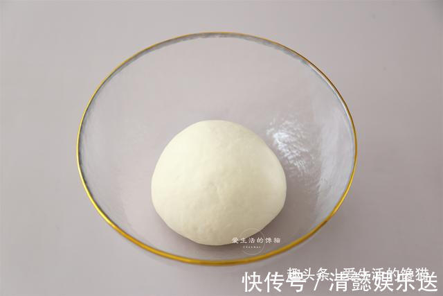 叉烧酱|做包子不要只会加酵母，多加一样，包子白又胖，冷了也不发硬