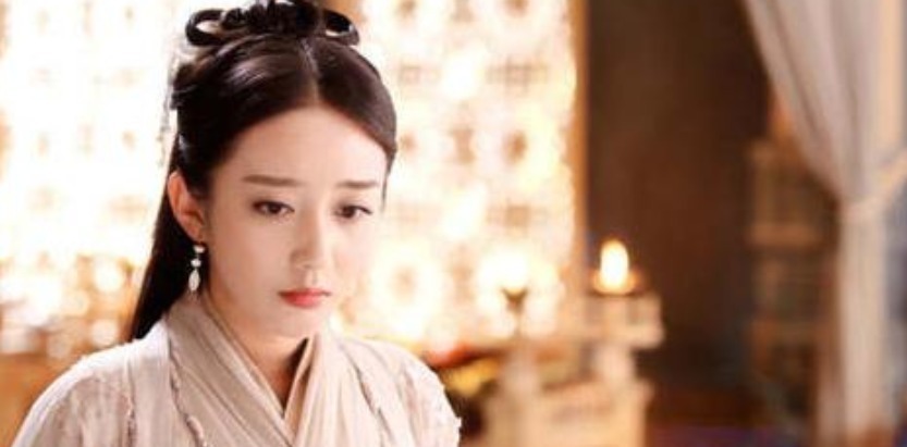 坐着也能出道的女明星,因为长得太漂亮,被星探挖掘进入演艺圈