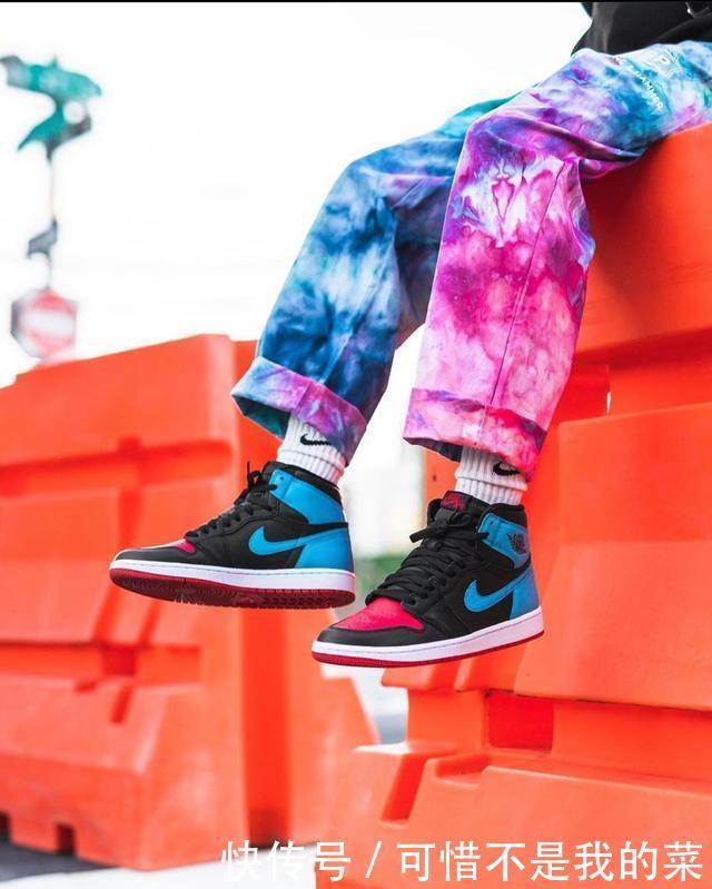 今年AJ1一共发了多少双最贵一双暴跌几万!最便宜的你想不到