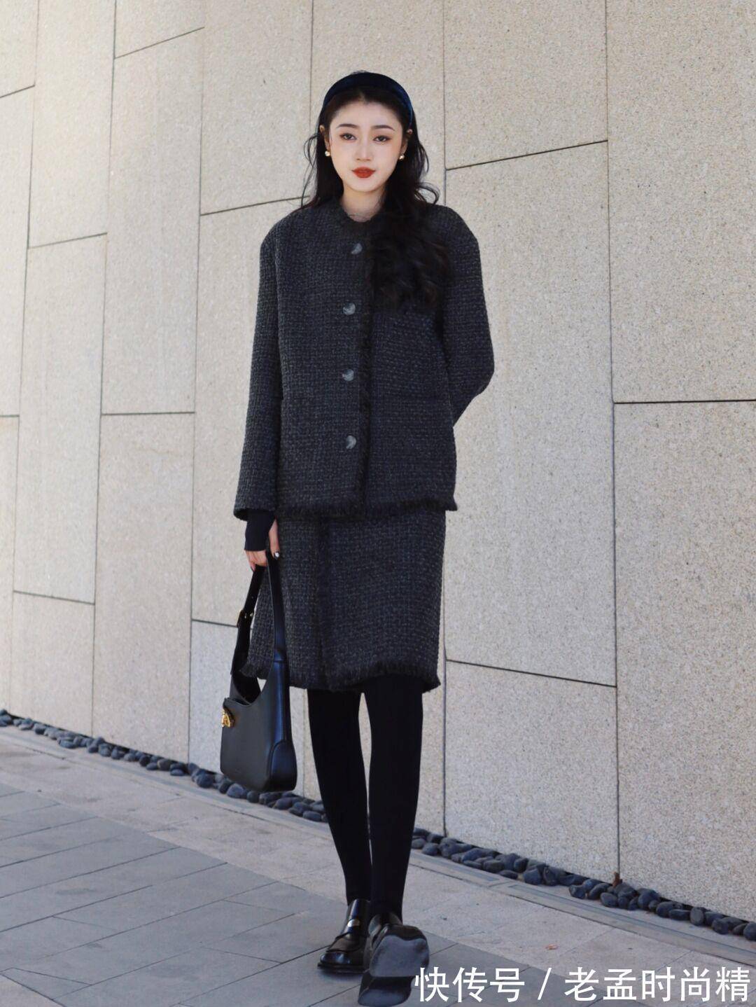 穿搭 这5色小香风套装你有哪套?穿出女人的自信,温婉大方,时尚迷人