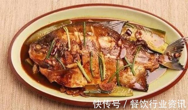尖椒|美食推荐：红烧金鲳鱼，香辣排骨，海螺炒韭菜，黄豆酱炒花蛤