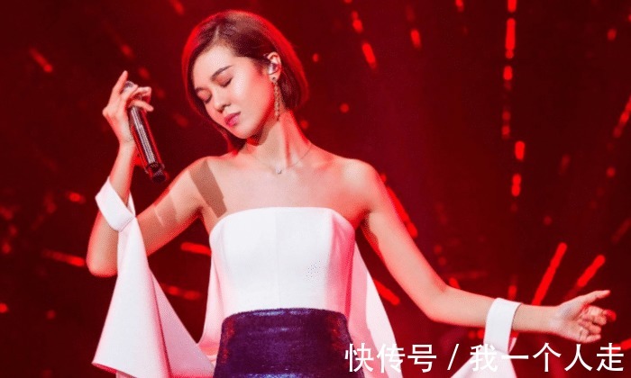 中國(guó)新說(shuō)唱2020|當(dāng)年在超女連前三都沒(méi)進(jìn),如今演唱會(huì)一票難求,混得比冠軍好