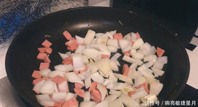 炒蛋|洋葱火腿炒蛋,简单又美味