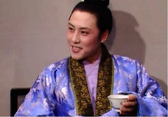 凤姐&《红楼梦》平儿的一句话,当场薛宝钗伪善面具,被撕裂了!