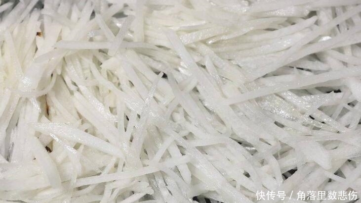 白菜|天凉后,吃白菜南瓜不如吃它,5毛钱1斤,蒸着吃最香,软糯有嚼劲