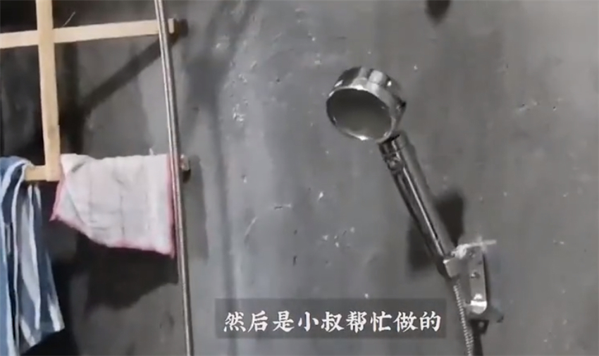 卡戴珊|20岁姑娘买毛坯房,不装修就入住,却认为比出租屋舒服