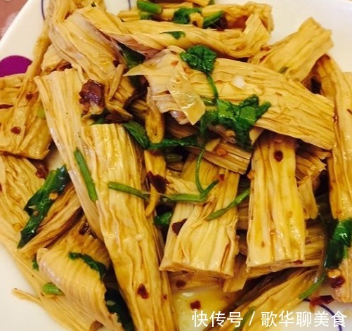 腐竹如此做法,香味浓郁,口感独特,下酒配饭超好吃,分享给家人