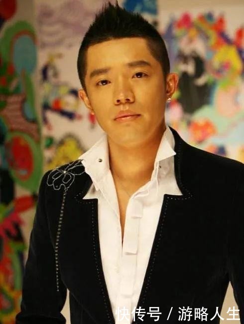 关系|终于瞒不住了!凤凰传奇二人关系曝光!原来我们被骗了这么久!