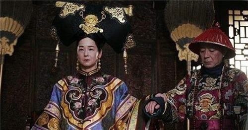 慈禧|慈禧第一次和洋人吃西餐,看到桌上的一道菜后大惊这也能吃下