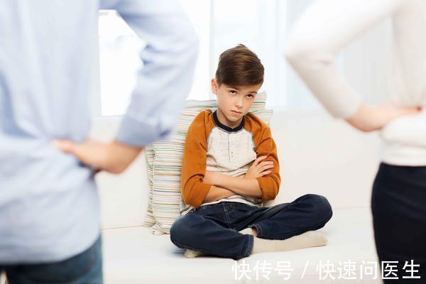 焦虑感|为什么考试前总会出现焦虑感?父母的教育,会影响孩子的成绩吗?