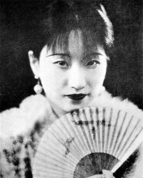 林徽因$林徽因和陆小曼到底谁更美?看完这组绝版黑白老照片,你就懂了