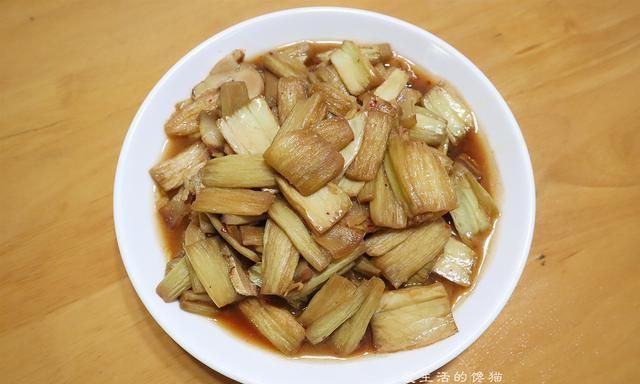 晚餐|晒晒出差回来给家人做的晚餐，营养家常，花钱不多，家人吃得开心