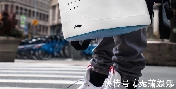 nike “劲爆的表现”!穿这五双“实战”球鞋上脚,“令你在场上表现更加出色”!