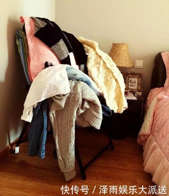脱下的衣服别再堆椅子上了?看看别人家的收纳,干净整洁拿取方便