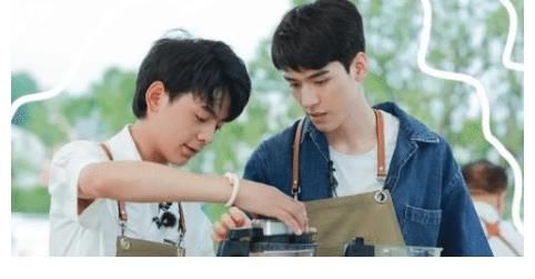 重心|4個廚房小白的《中餐廳》，要流量不要廚藝，節目重心是否偏離？