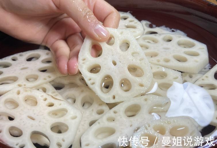 洗莲藕只用清水洗,相当于吃泥土,大厨教我一招,泥土虫卵跑光光