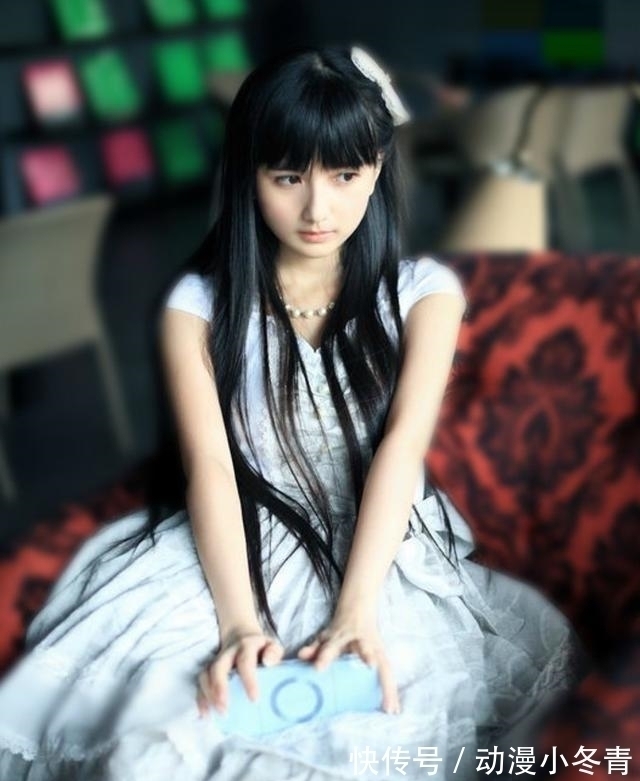 女孩子|火爆日本的中国漫画家遭嘲讽:40岁的人这样,二次元害人不浅?