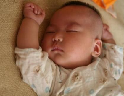 开关|孩子自带3个“聪明开关”,常摸可以提高智商,多数父母都不知道