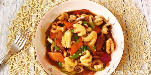 绝味下酒菜,这样做Q弹鲜嫩,回味无穷