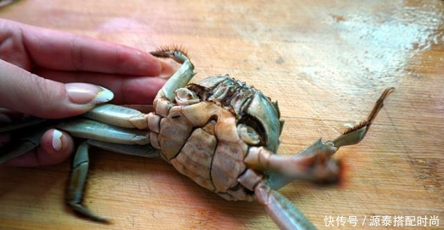 麻辣|又到了上市旺季,几块钱1斤,蟹黄满满肥到流油,鲜香麻辣吃到爽