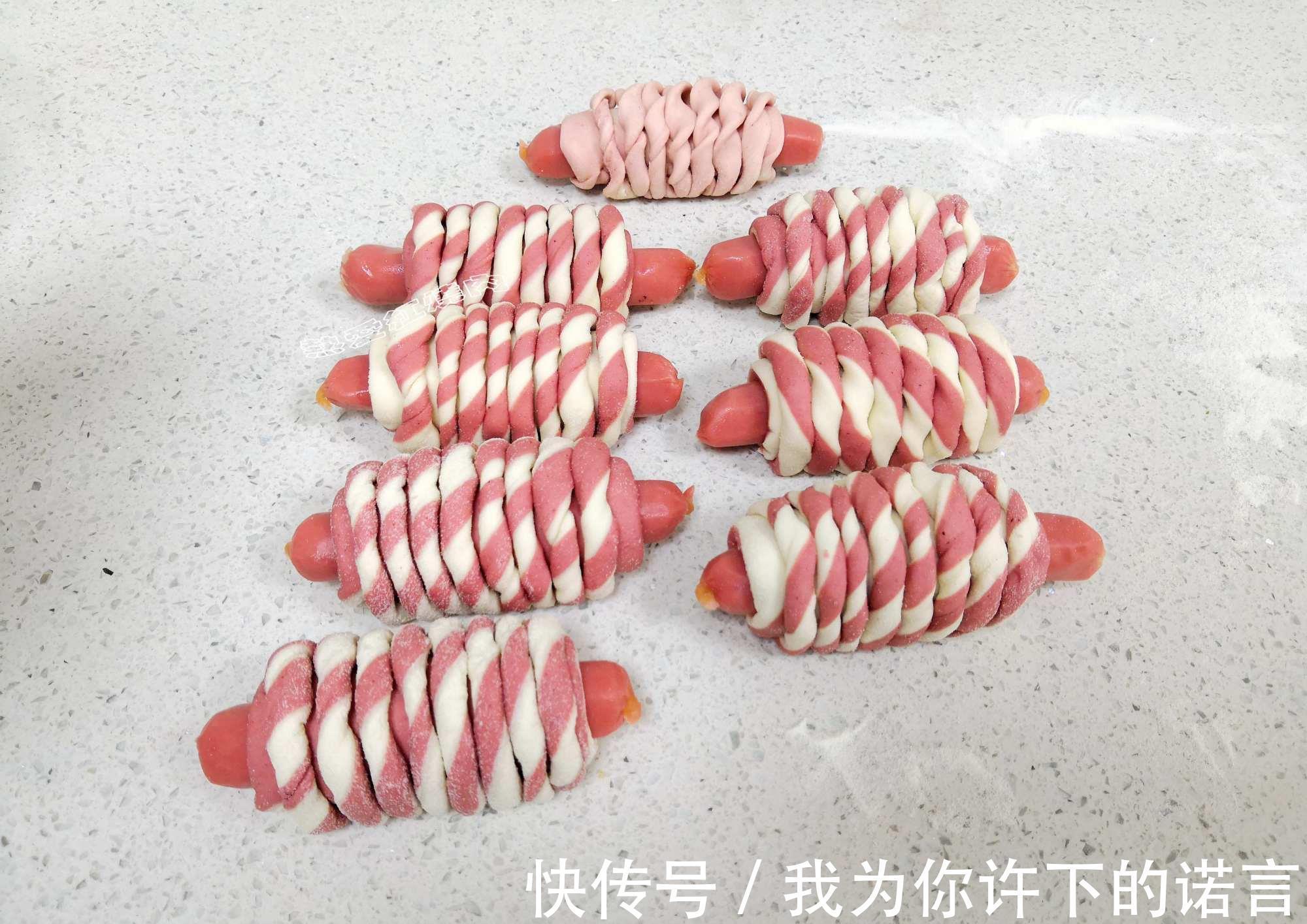 馒头|白馒头吃腻了试试这一种做法，颜值很高里面还有肉，看着复杂做着省事