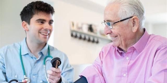 忌口|一旦查出高血压,忌口2白,摒弃3习,做好4事,血压慢慢回归正常