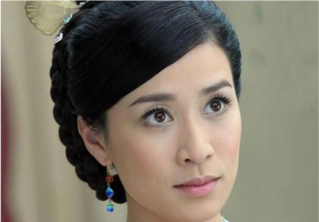 长寿|长寿的人有个特点,身体这一处“坑”越深越长,可能就越长寿!