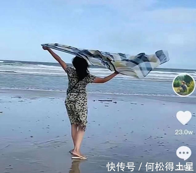 男版李子柒養(yǎng)豬種田做農(nóng)活，歲月靜好！