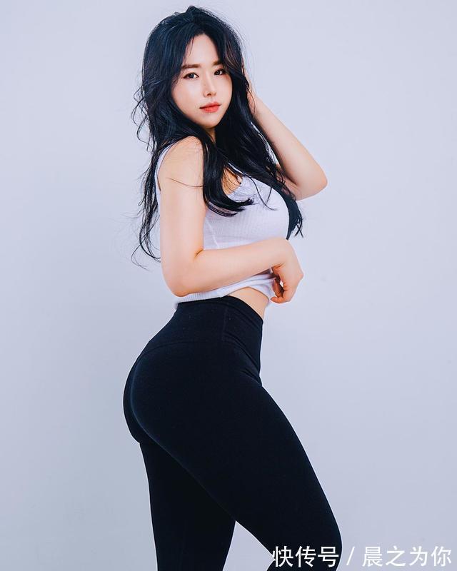 臀大肌|28岁健身女神，凹凸身材令人羡慕，你努力也可以拥有