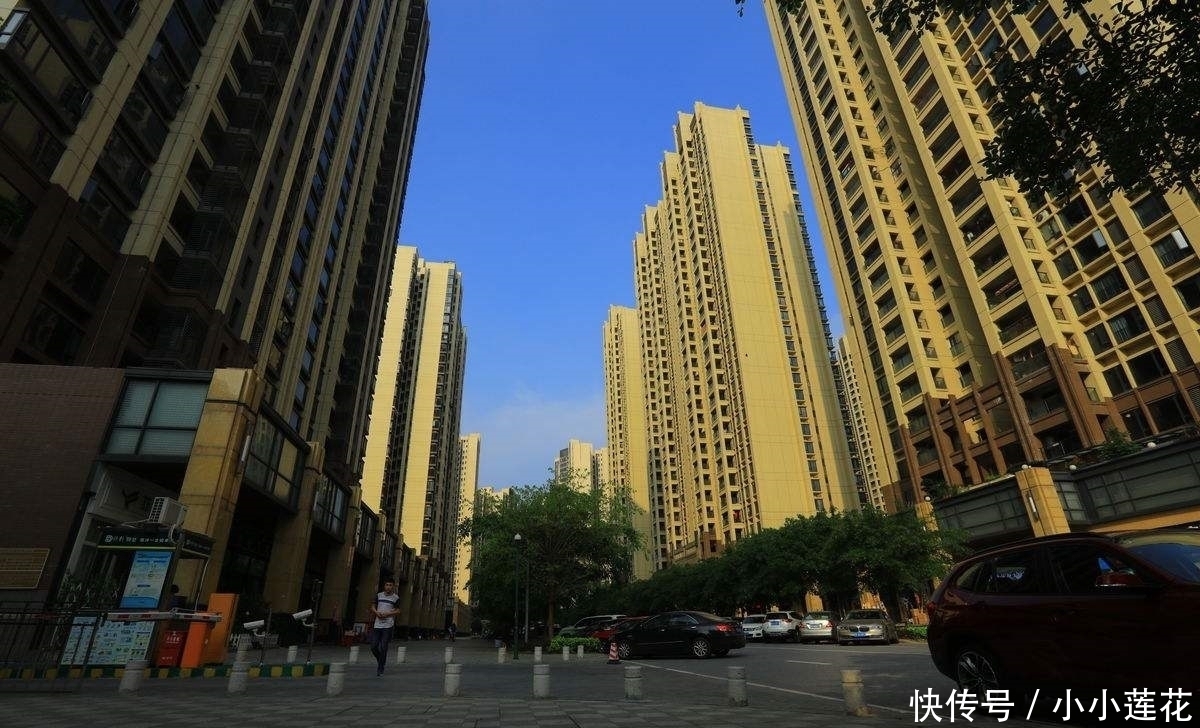 买房|楼梯房可选择低层,但电梯房为何不建议选低层?因为有3大毛病!