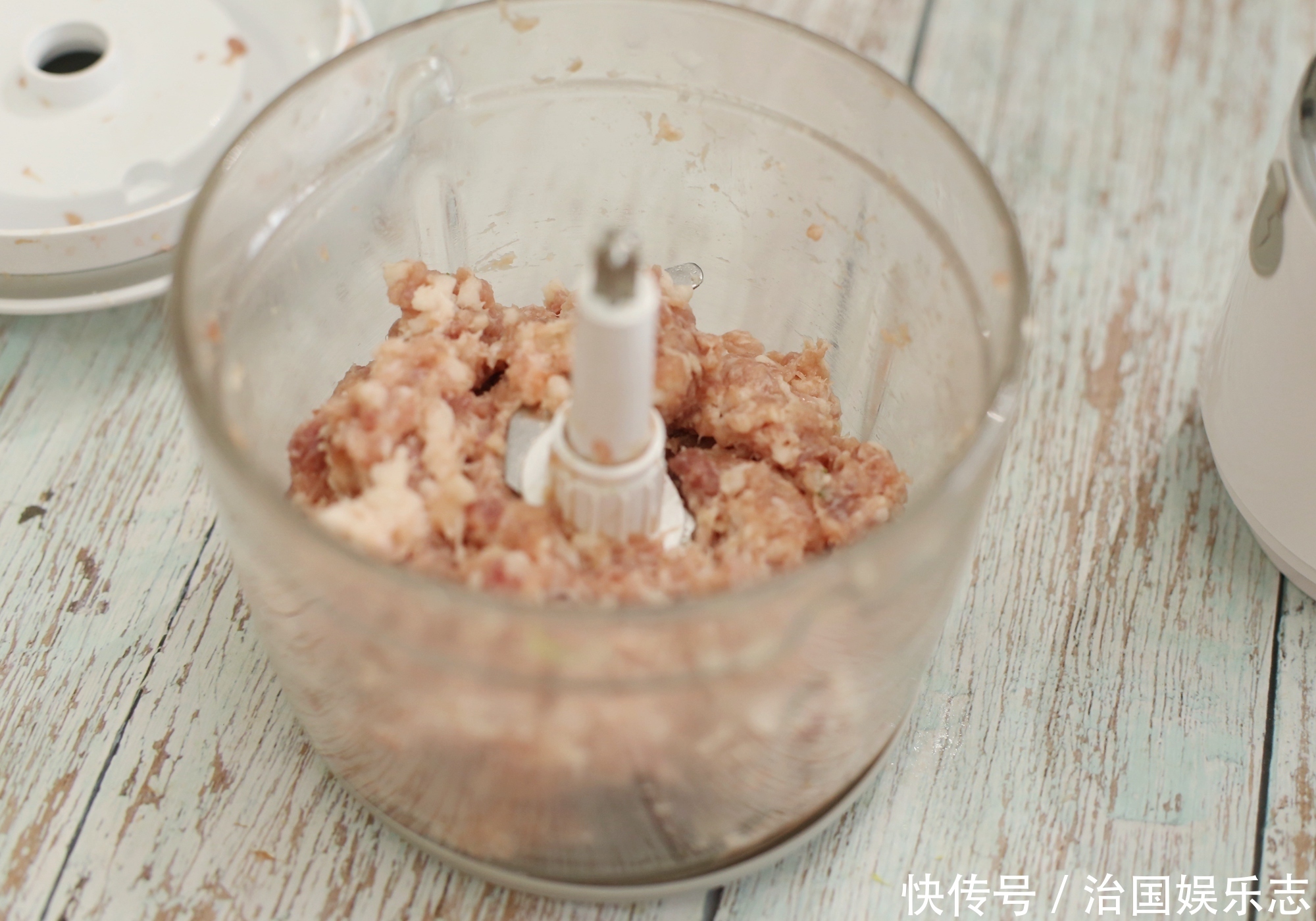 莲藕|肉饼吃了几十年,如此做法第一次,太香了,好吃不上火!