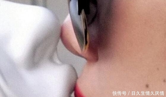 喝杯咖啡就能体验“接吻”的乐趣,你想不想试试?