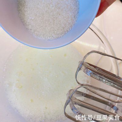 烤盘|史上最好吃的酸酸甜甜的虎皮天使蛋糕卷做法