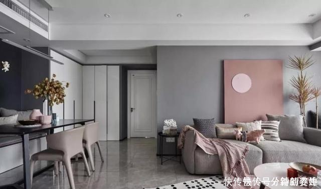 背景墙|新房终于完工，一进门就被电视墙迷住，飘窗不是一般的漂亮！晒晒！