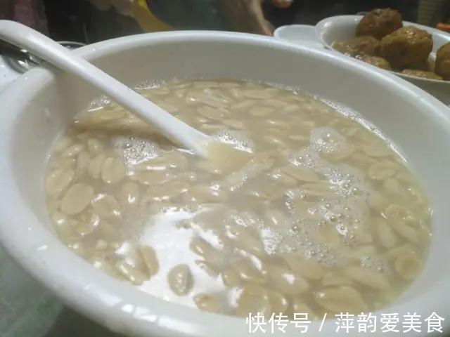 农村|和婆婆去农村吃满月酒,随礼500元,菜上桌后,抠门婆婆:亏大了