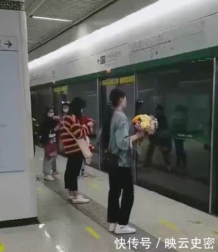 贈人玫瑰,手有余香,浪漫的實干家