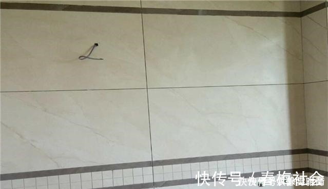加工厂|只是给墙砖加三道线，效果出来后美爆了，并且成本也不高！