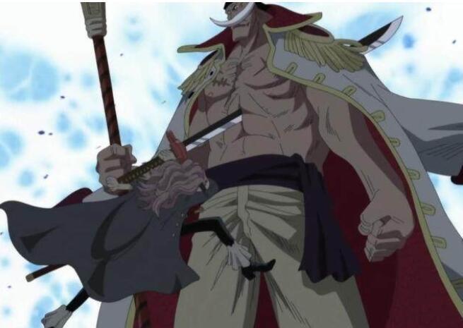 鹰眼|海贼王:2把刀打破世界和平,1把让鹰眼羡慕,1把值50亿