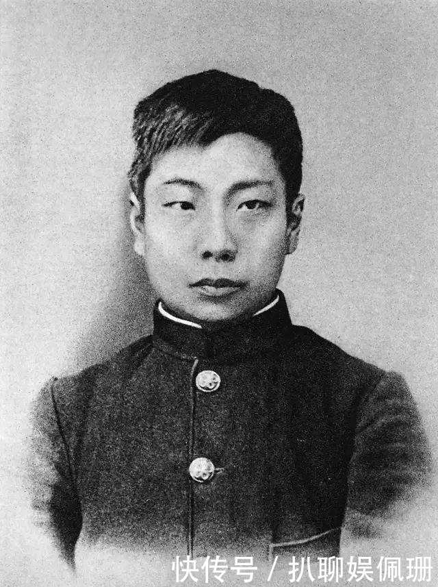 老照片:文学界的大佬、中国人的脊梁!今天,主角是鲁迅!