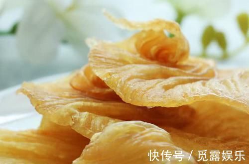 黑豆|女人的天然“美容菜”,每天吃一吃,皮肤光滑水嫩,大肚子也平了