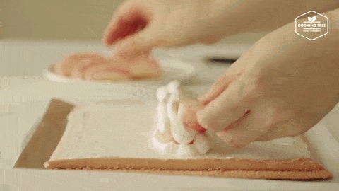 韩国|韩国一夜爆红最美奶油卷超抢镜,粉桃奶油必须get