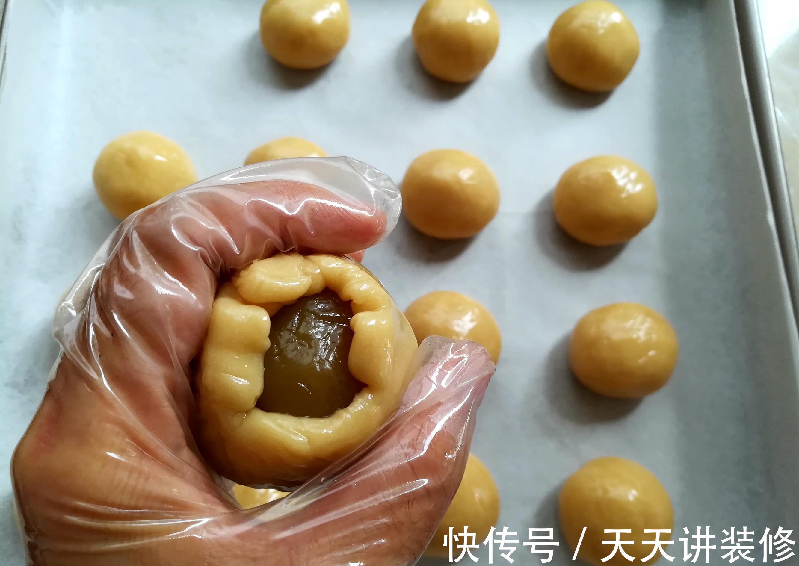白莲蓉|月饼厂老师傅教做月饼,不收腰不泄脚,配方和要点全在这儿