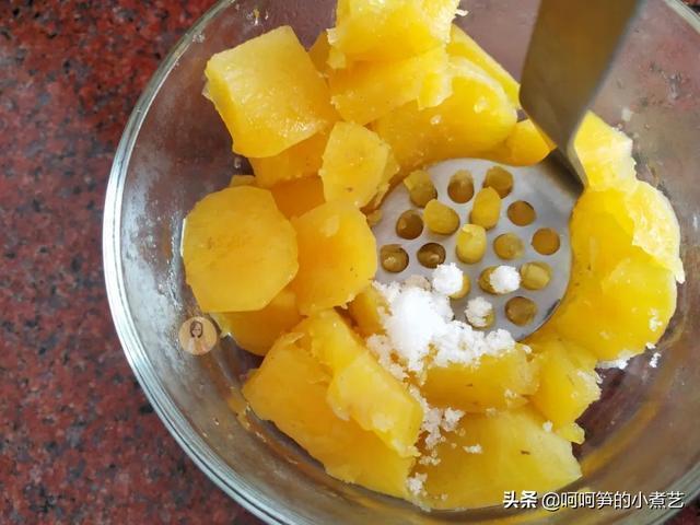 饱饱|网红甜品饱饱碗,这一碗,凉爽又满足,这个大暑就吃它来解暑吧