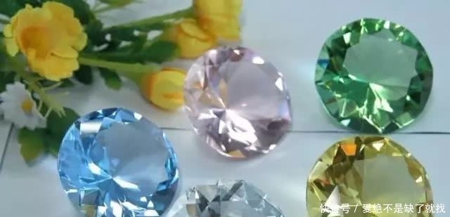 水晶|化学人眼里的珠宝首饰是……你想不到吧